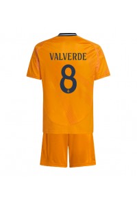 Fotbalové Dres Real Madrid Federico Valverde #8 Dětské Venkovní Oblečení 2024-25 Krátký Rukáv (+ trenýrky)